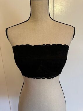 No Boundaries Black Lace Strapless Bandeau
